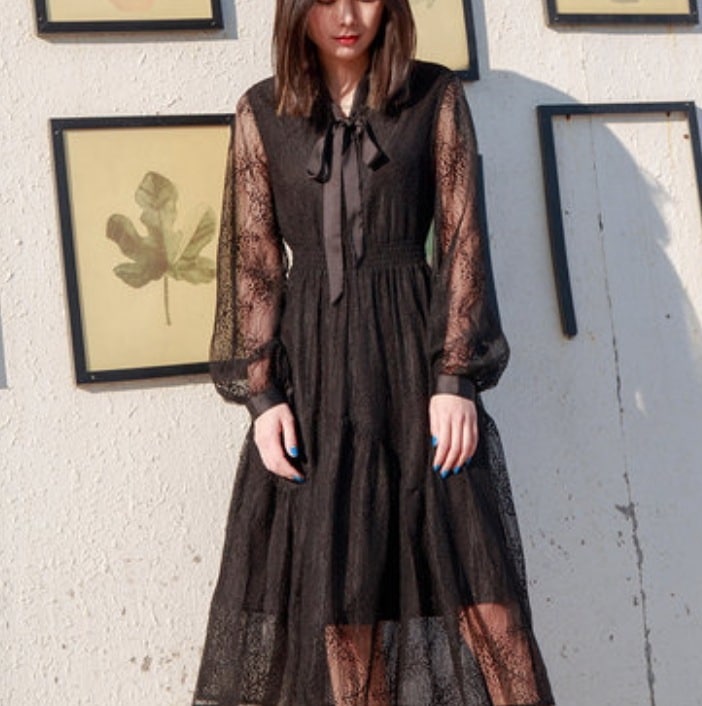 ワンピース フレア Aライン 膝下 ミモレ 長袖 ボリューム Ｖネック リボンタイ レース 透け感 薄手 かわいい 大人可愛い きれいめ エレガント 春 夏 デート パーティー お出かけ XL 黒