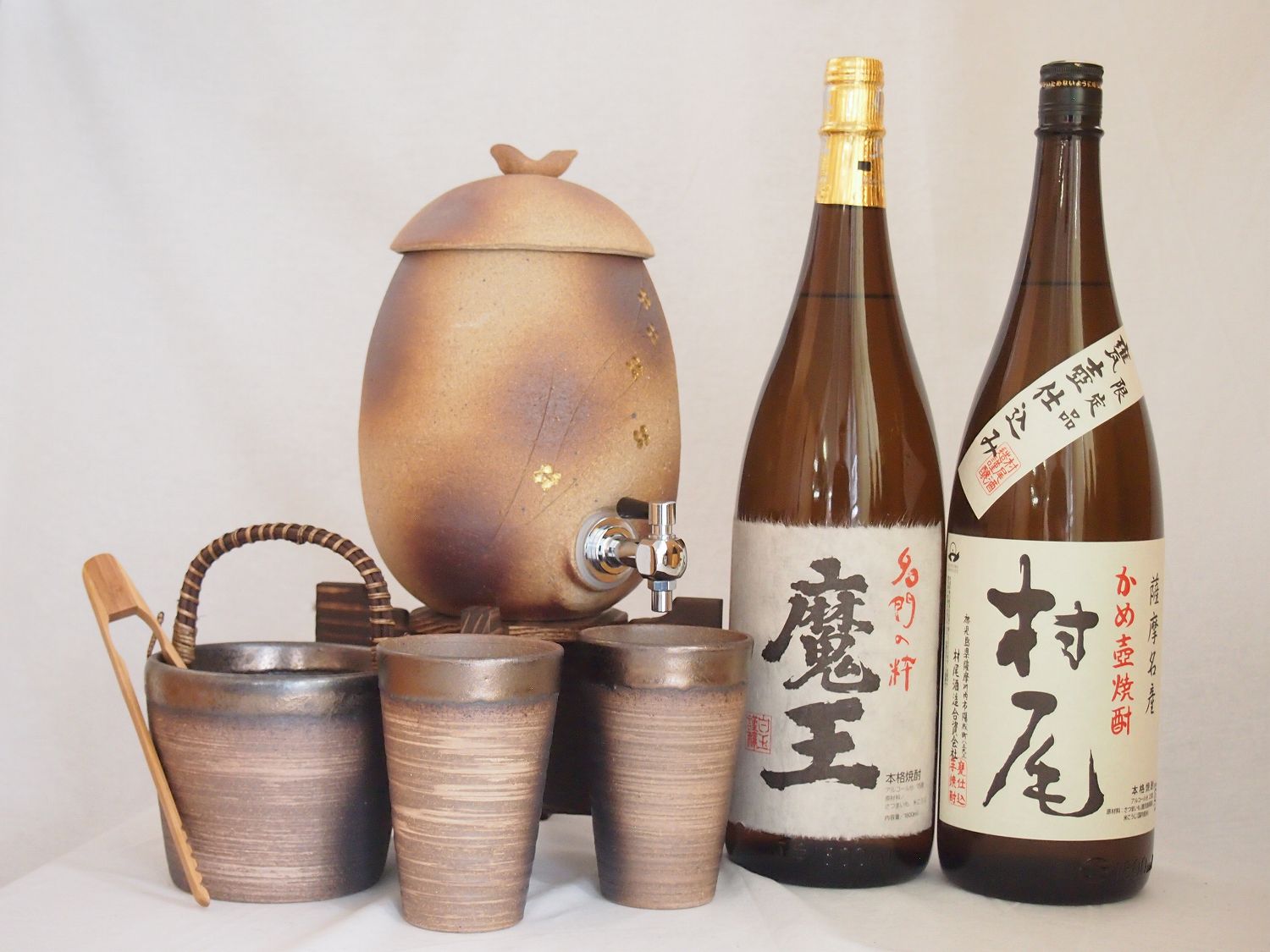 信楽焼明山窯　焼酎サーバー　火色金小紋　2200ｃｃ(滋賀県)+萬古焼備前金彩焼酎ペアカップ 氷
