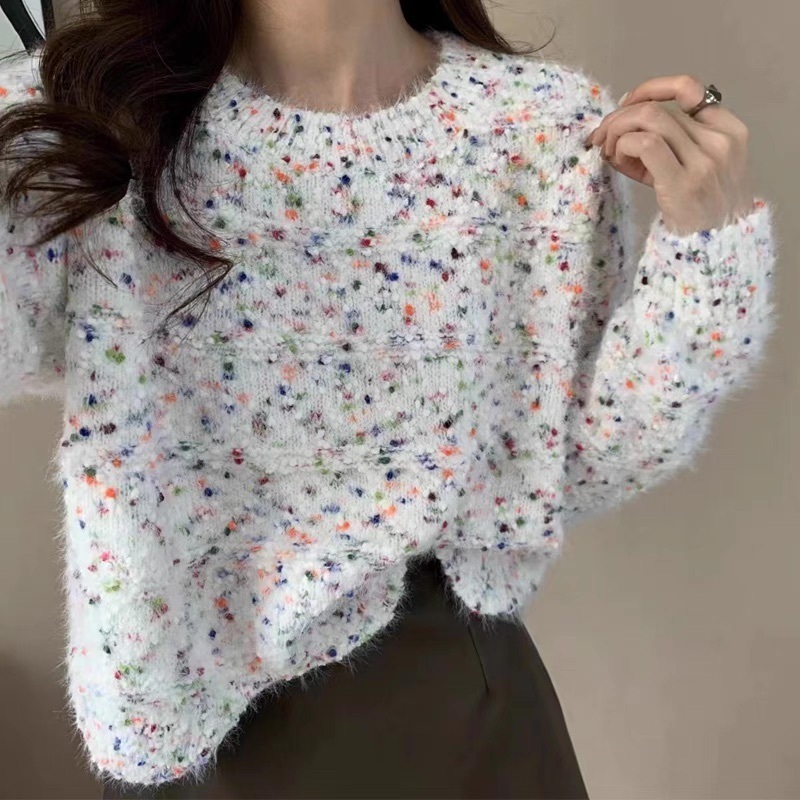 レディース トップス ニット セーター プルオーバー ショート フリル丈 長袖 ラウンドネック フェミニン もこもこ ふわふわ ふっくら かわいい 大人可愛い きれいめ シンプル カジュアル おしゃれ