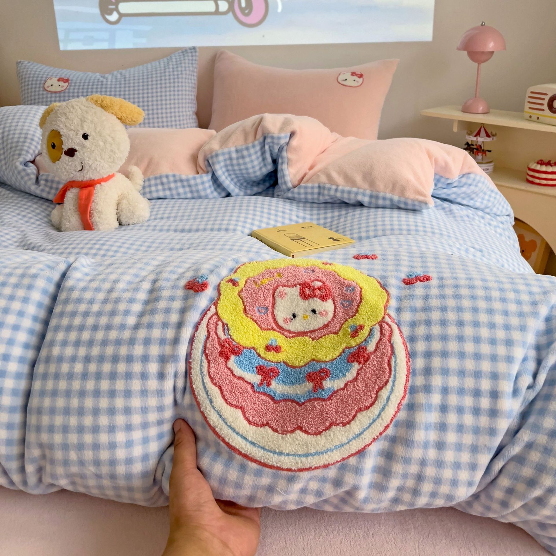 かわいいハミタオル刺繍4点セット小清新ミルクレーヨン冬厚めサンゴレーヨンベッド4点セット