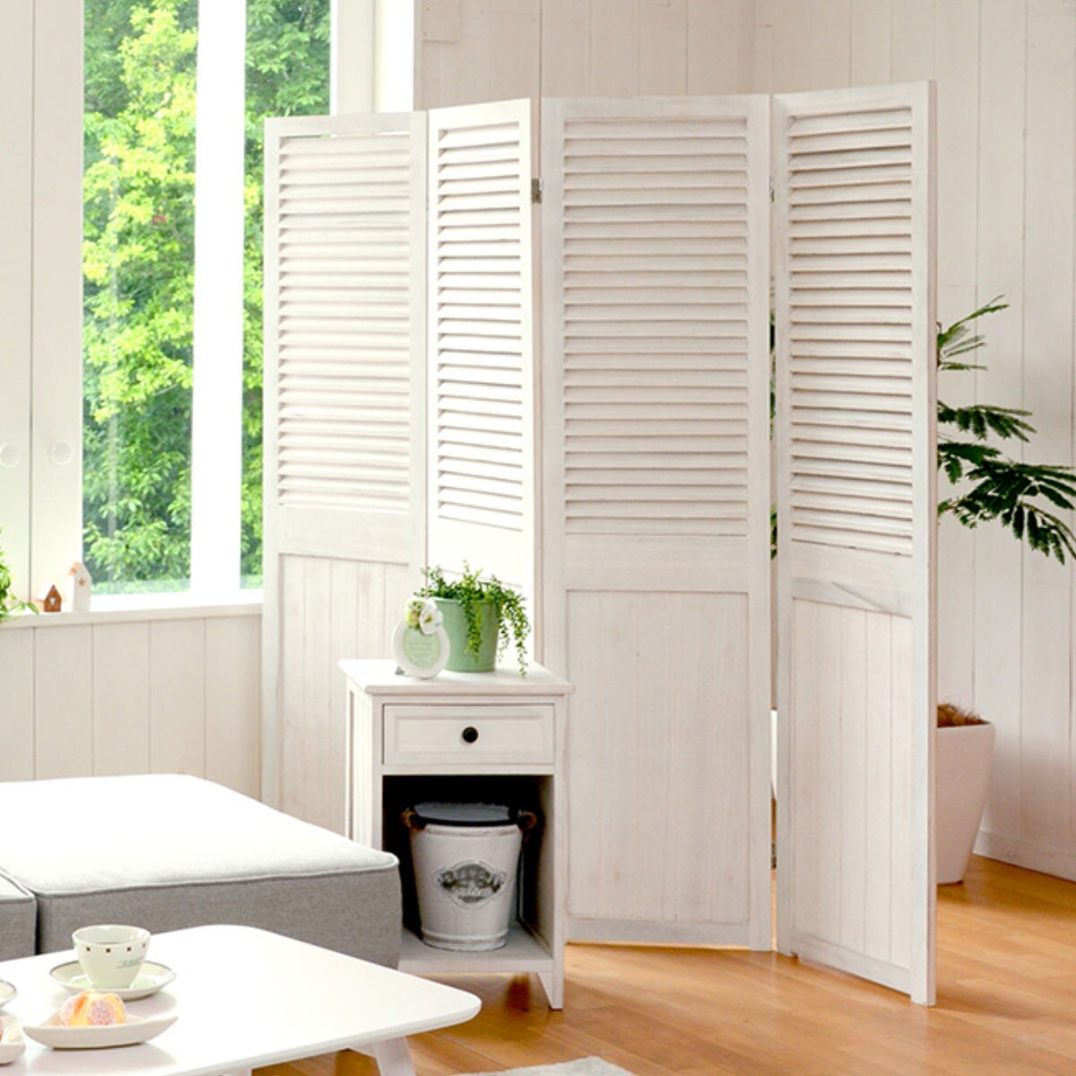 パーテーション 4連 衝立 ルーバー風 天然木 フレンチカントリー シャビーウッド 間仕切り 目隠し パーティション 自立 折りたたみ ルーバー 仕切り ついたて 木 完成品 おしゃれ