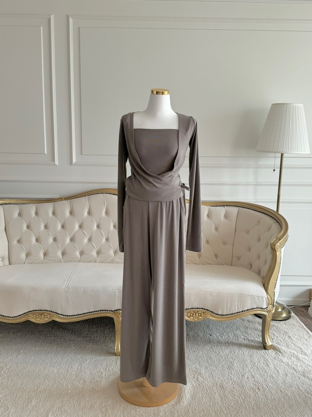 [高クオリティー/着ショットO/クアンク/イージールック] ふわふわ ライン ラップ カーディガン トレーニング セット