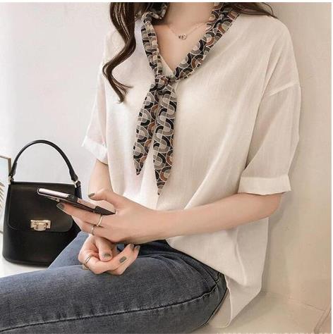 夏の新しい女性の韓国のステッチスカーフシフォンシャツ女性用短いトリーブの気質ジャケットルーズボトムシャツ女性