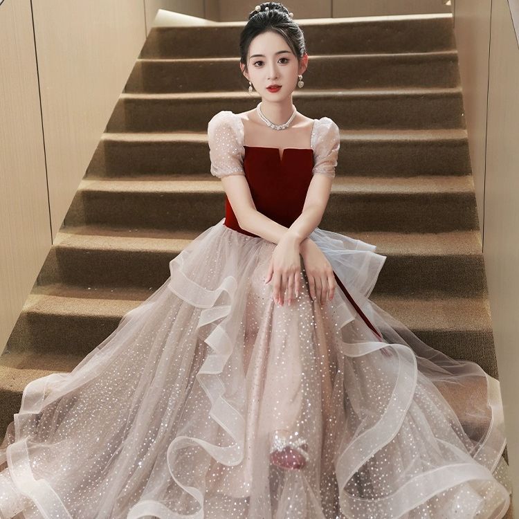 夏の結婚式で花嫁が着る乾杯服婚約や気質ファッショナブルでシンプルな女性用イブニングドレスとして家に帰っても