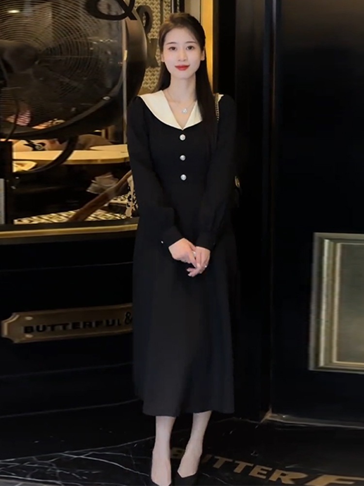 ウエストロングスカートの新しい秋の小さな香りヘップバーンスタイル黒の長袖ドレス子供シーズンシニア感覚