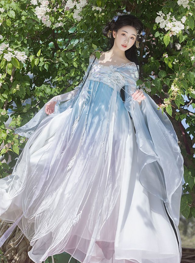 唐装 仮装 誕生日 刺繍 中華服 古時代 ワンピース おしゃれ チャイナドレス 舞台衣装 ロング丈 コスプレ ワンピース 女性 文化祭イベント 仮装 学園祭 2点セット 唐服 チャイナ風 チャイナ服