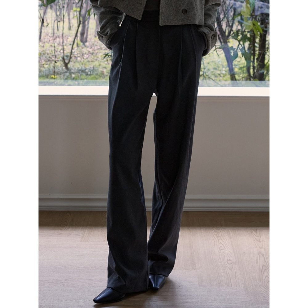 アムールモイエウォーマースラックスチャコール amr1704