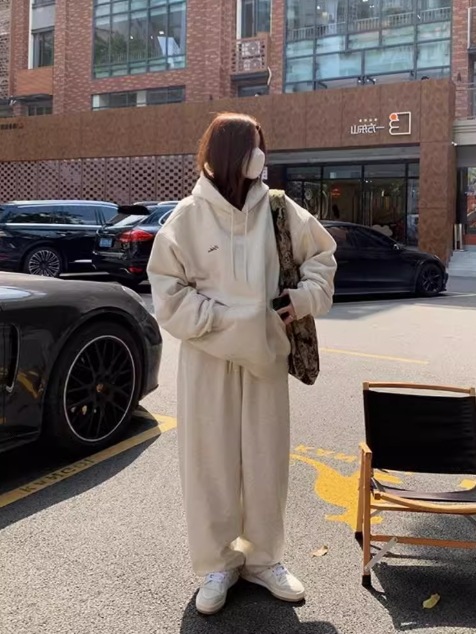 レディース スウェット 長袖 ドロップショルダー フード ワイド ポケット ハイウエスト ウエストゴム 伸縮性 シンプル カジュアル ラフ ルーズ 無地 秋 冬 学生 部活 お出かけ お泊まり 旅行 5,564円