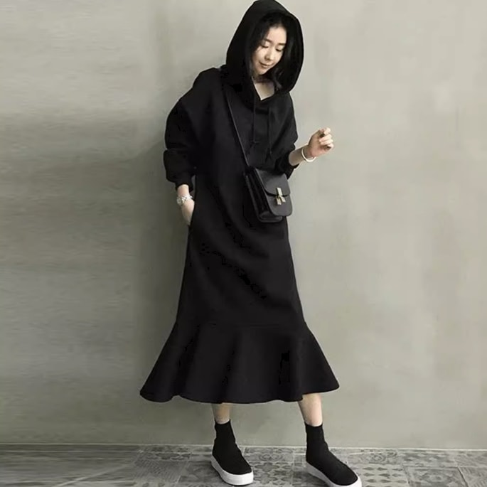 レディース スカート ワンピース パーカー スウェット 膝下 長袖 フード マーメイド フェミニン フリル スウェット かわいい 大人可愛い シンプル カジュアル おしゃれ こなれ感 ラフ ルーズ