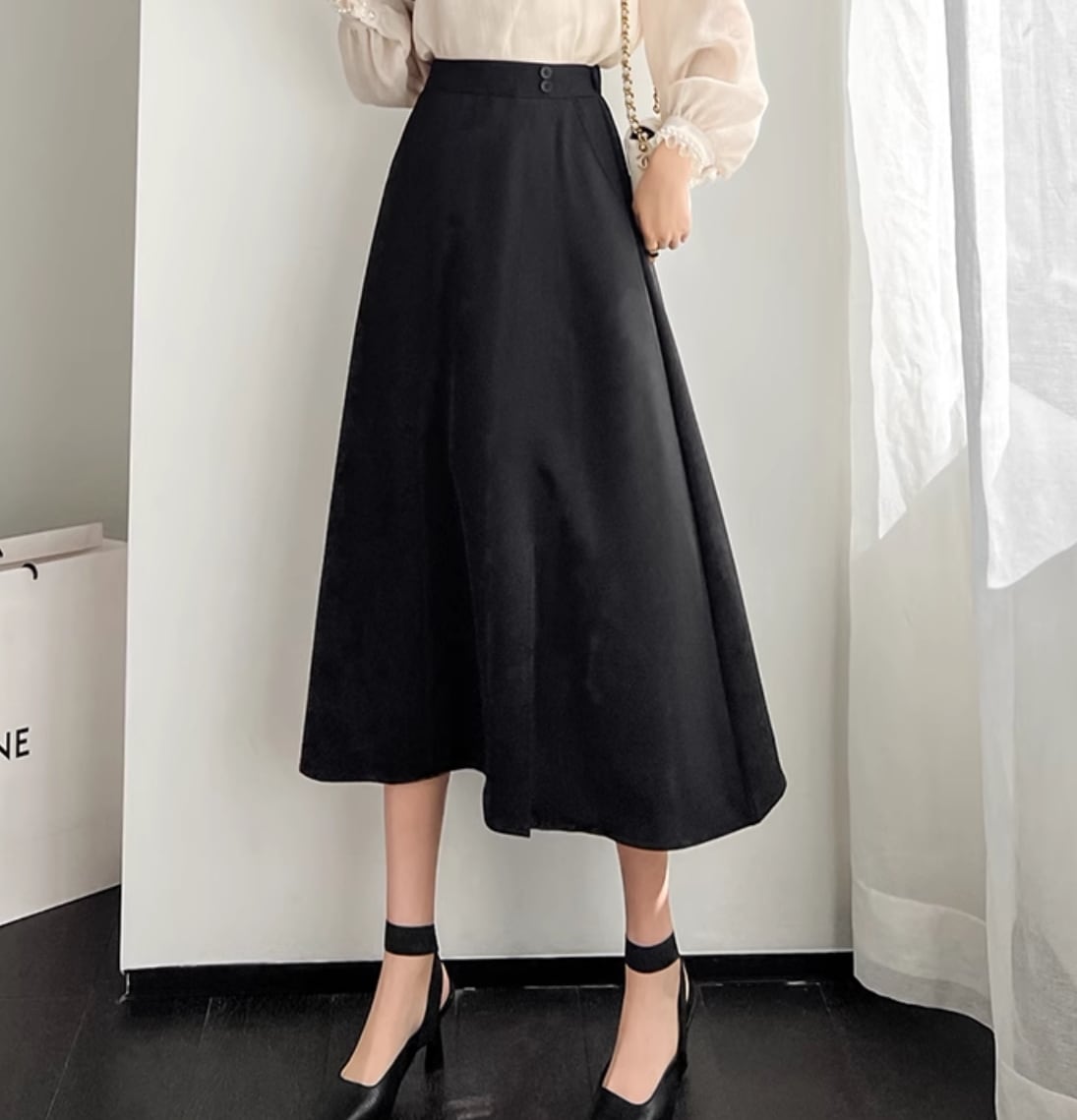 レディース スカート フレア フレアスカート 膝丈 膝下 ミモレ コンサバ かわいい 大人可愛い きれいめ シンプル 上品 おしゃれ ガーリー 個性的 クール モード系 エレガント モダン 主役級