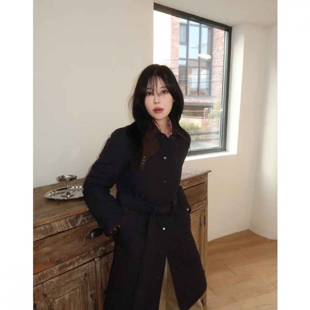 [25SS] クラシックロングキルトジャンパーネイビー HSJU5AC12N2