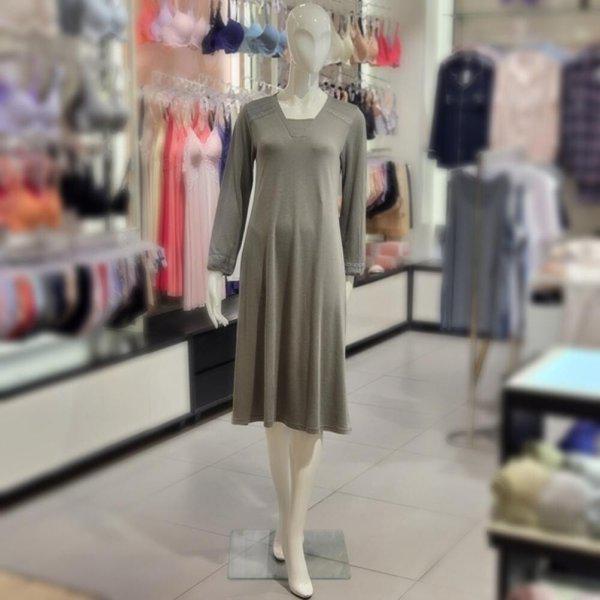 AK盆唐店 レーヨン混紡 ソリッド 女性 ワンピース パジャマ GW1941A-KHA