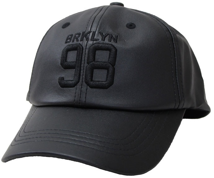 ファッションなデザイン CASTANOカスターノBRKLYNロゴ合皮６方キャップブラック（サイズ調節可能）誕生日プレゼント 帽子