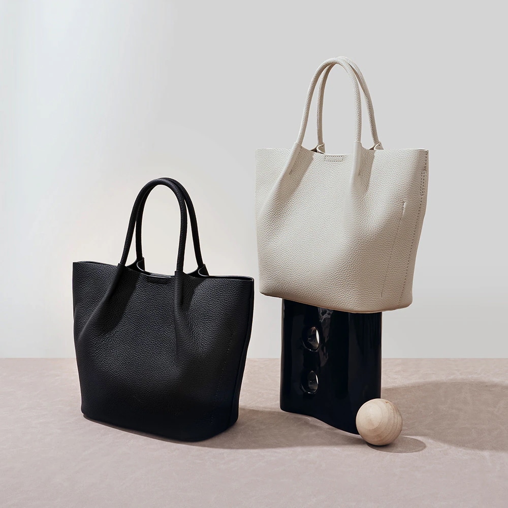 【本革 4カラー キーホルダーを贈る】 韓国 トートバッグ ショルダーバッグ 斜めがけバッグ レディース 大容量 ショルダーバッグ 通勤 バッグ バック カバン 旅行バッグ 韓国ファッション ハ