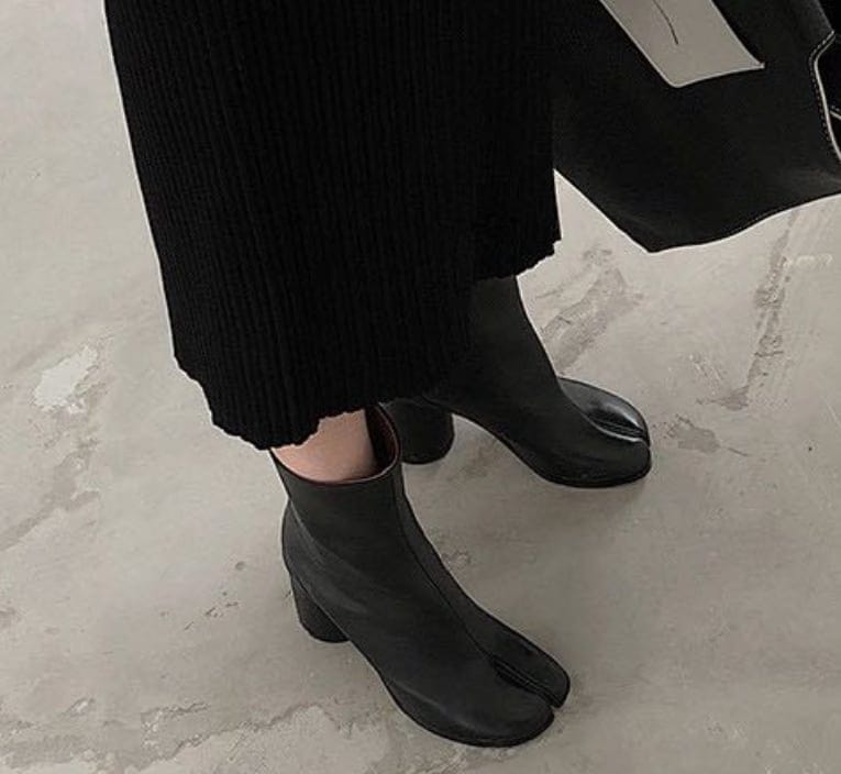 レディースブーツ タビブーツ ハイヒール l かわいい 大人可愛い おしゃれ お洒落 かっこいい 無地 春 秋 冬 10代 20代 30代 レディース デート お出かけ ファッション サイズ 色展開
