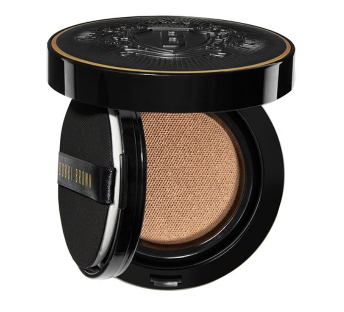 ウェイトレス スキン クッション ファンデーション ナチュラル ベースメイク 12g（5色選択）