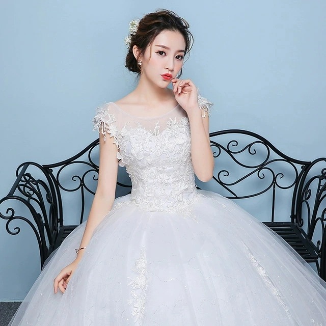 激安 ウェディングドレス 袖あり ホワイトドレス レース チュール 結婚式ドレス ホワイト シンプル 優雅 エレガント 花嫁ドレス ロング ウェディングドレス Aライン 披露宴 二次会 プリンセスドレ