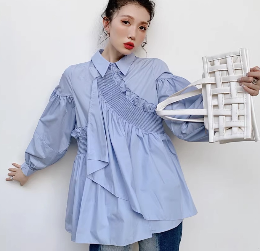 個性的 トップス シャツ ミドル丈 長袖 襟付き Aライン アシンメトリー 細プリーツ フリル かわいい 大人可愛い きれいめ カジュアル おしゃれ お洒落 ガーリー 無地 春 秋 10代 20代