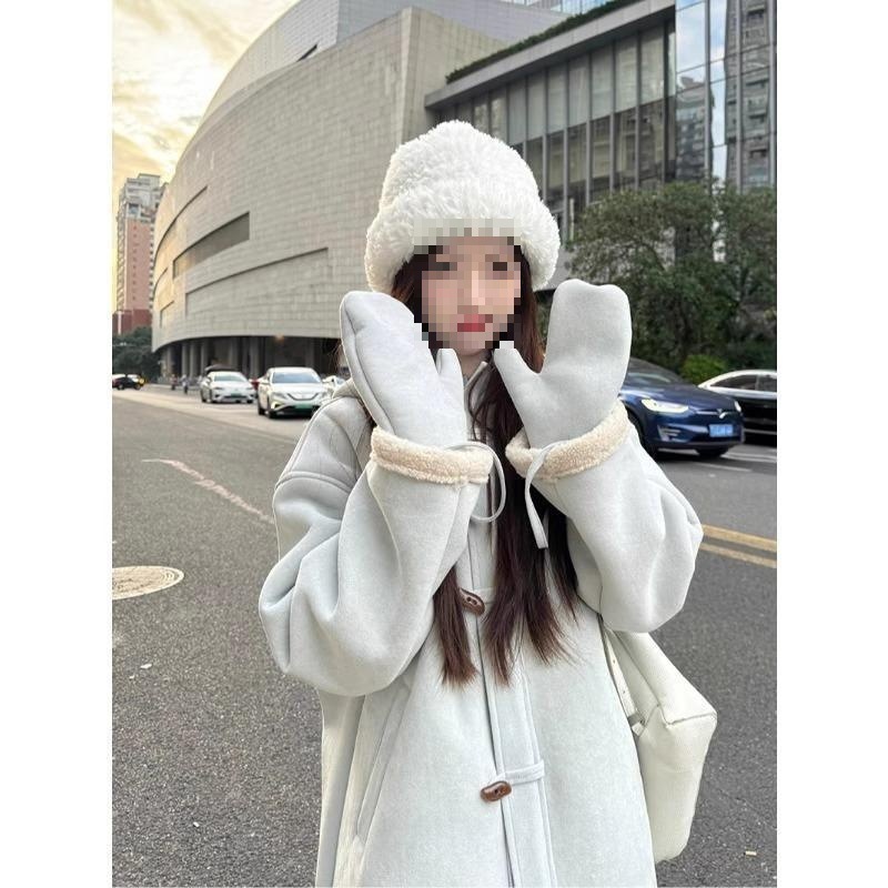 202冬の新型ベルベット厚手の長袖上着毛皮一体帽子コート女装