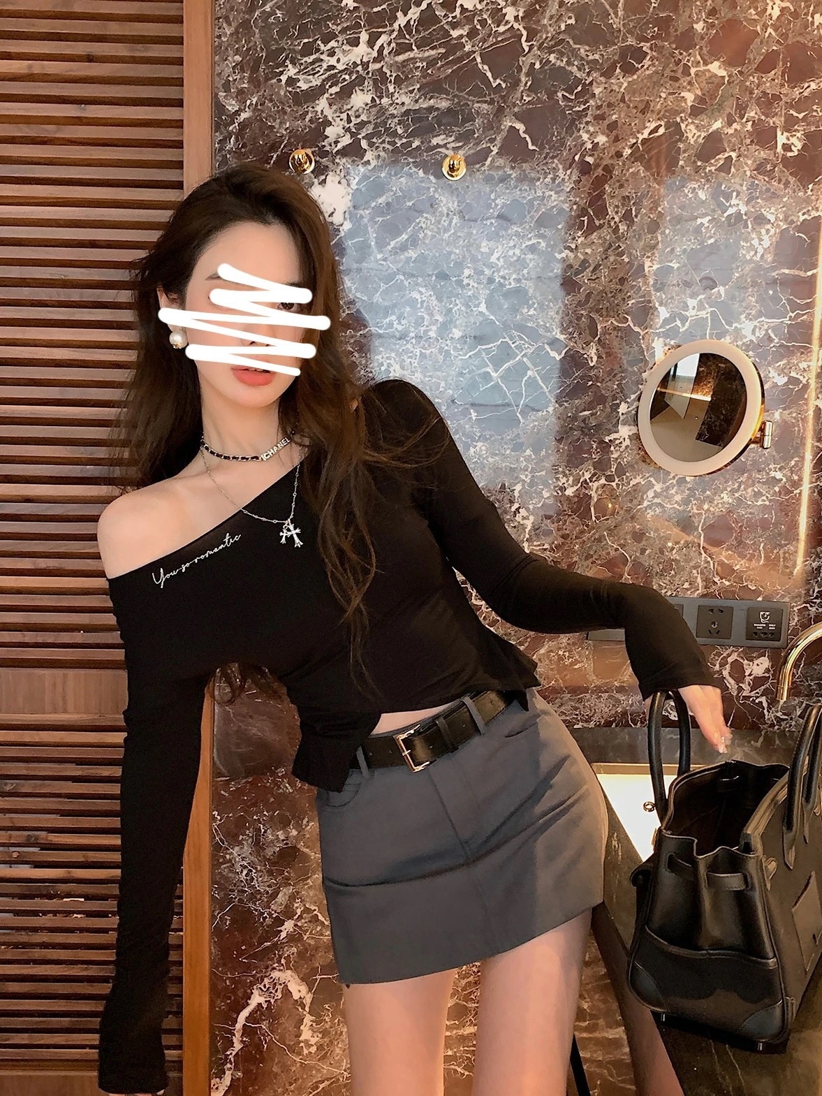 新品入荷 の純色のミニスカートの瑶a字の設計感尻を包む甘辛くて見えてやせている女子の小柄なスカート