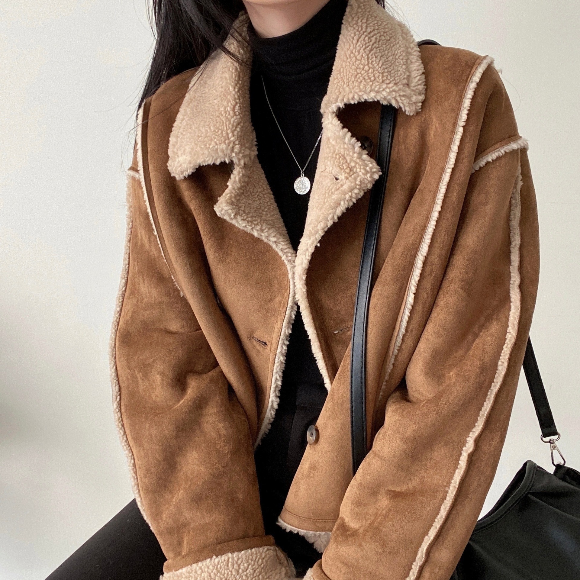 秋冬 ロングスリーブダブルボタン テーラードカラー無地スエードアウター フェイクファー