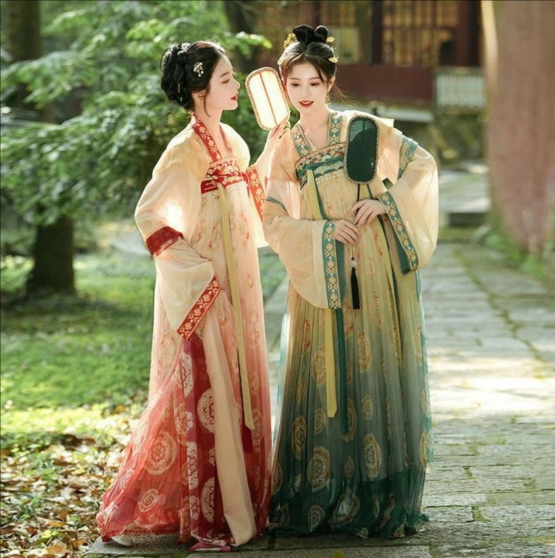 漢服 唐装 華流衣装 中華古代服 中華服 夏着 チャイナ服 中華 花柄 チャイナ プリント柄 振袖 古典美人服 舞台衣装 ステージ衣装 グラデーション チャイナドレス イベント 仮装 コスチューム 4,986円