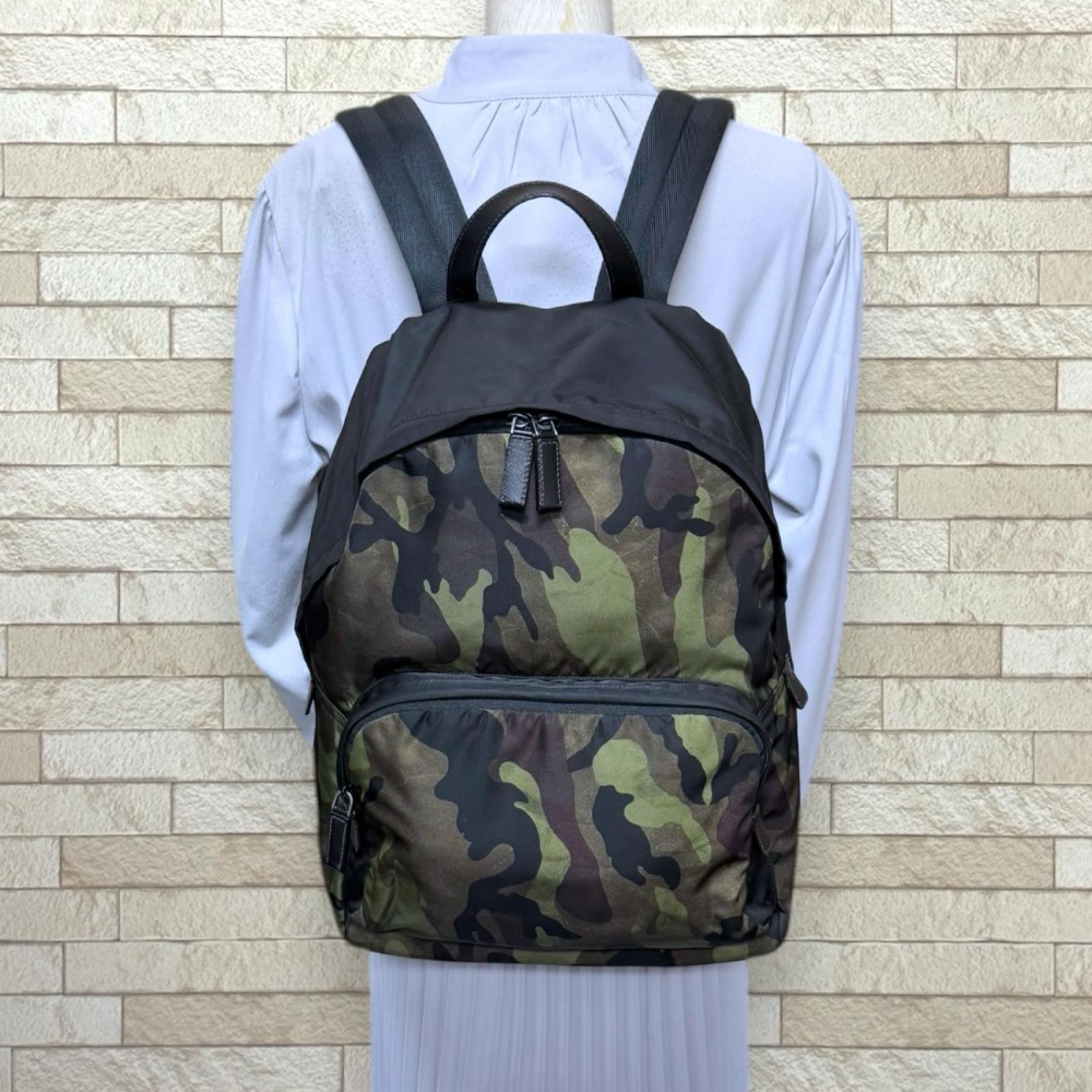 プラダ カモフラージュ柄 リュック・デイパック ナイロン 2VZ066 PRADA 中古