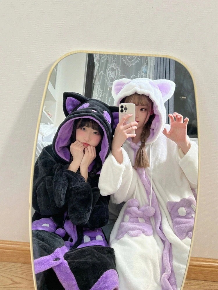 小さい幽霊珊瑚羽毛パジャマ女性秋と冬かわいいフード付きガウンをプラスしてサイズ寝スカート部屋着2点セットです