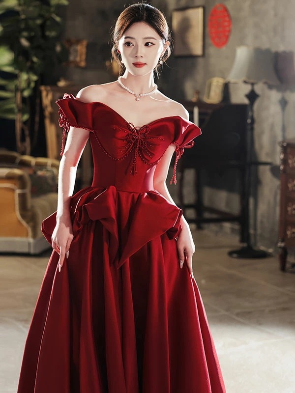 カラードレス ウェディングドレス Aラインドレス サテン ワインレッド オフショルダー ウエディングドレス イブニングドレス 発表会 演奏会 結婚式 二次会 花嫁パーティードレス ロングドレス カクテ