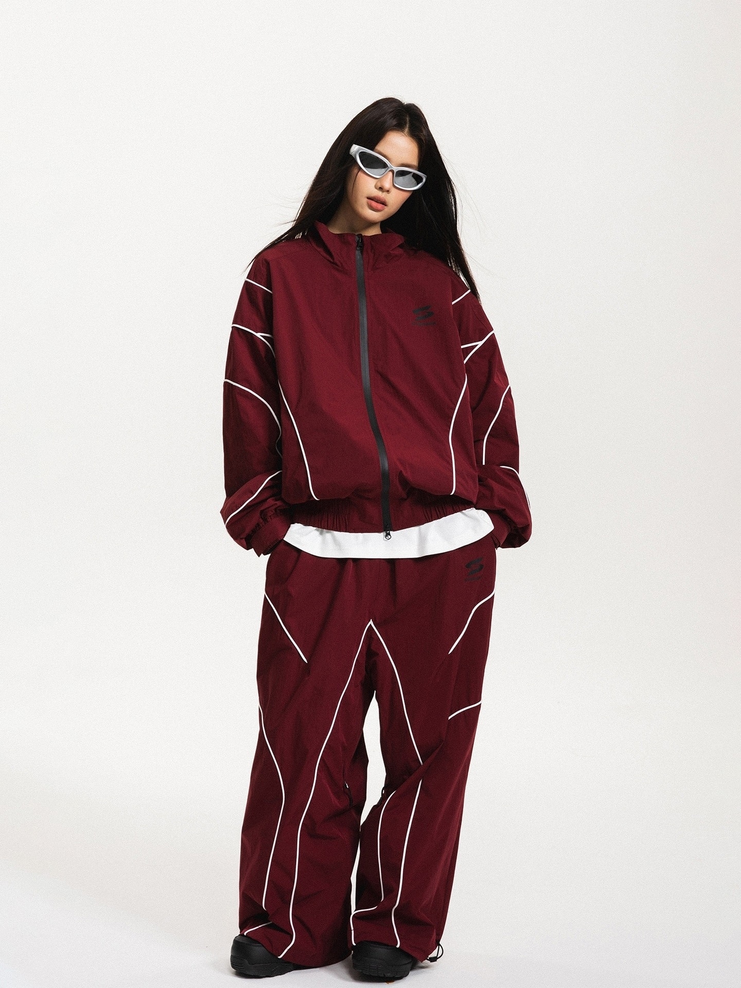 出荷が迅速であるスノーボードウェア 2026 2026 上下セット メンズ レディース 耐水圧15000mm ジャケット パンツ ワインレッド 裏起毛 3L 韓国風 スノボウェア スノーウェア スキー