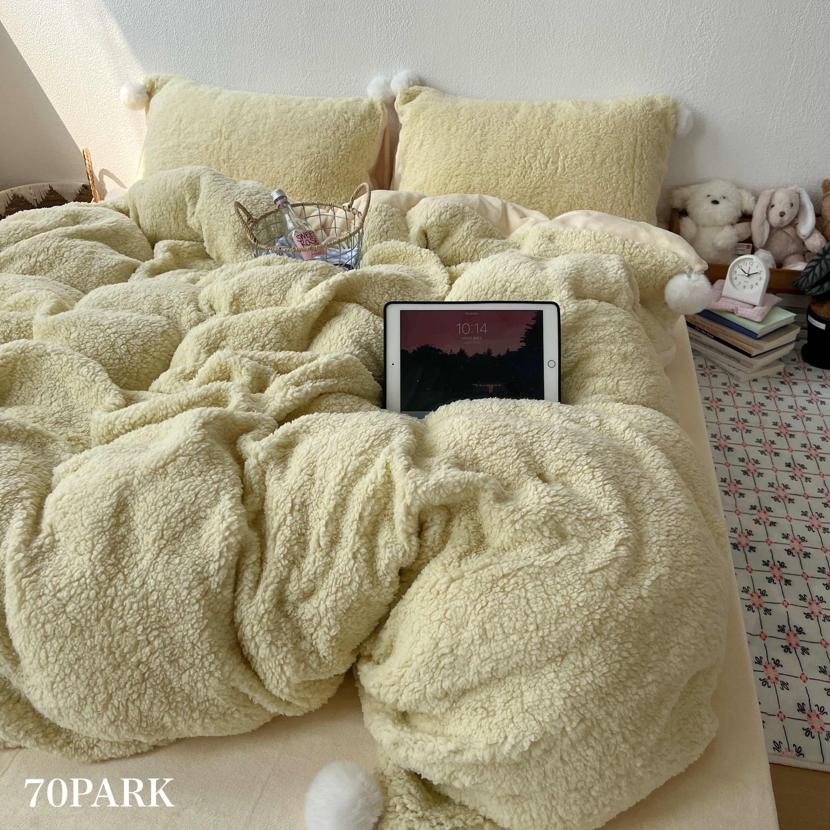 イエロー ポンポン付き ミルク ベルベット 冬用 厚手 布団カバーセット ベッドカバー シングル クイーン 無地 おしゃれ 韓国 北欧インテリア 韓国インテリア 韓国雑貨 70PARK