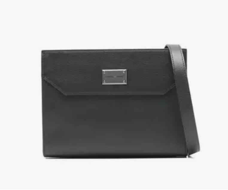 EMPORIO ARMANI EM00579-AF13788-UC001 エンポリオ アルマーニ 2026SS ショルダーバッグ ロゴプレート カーフレザー×ポリエステル ブラック