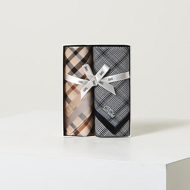 DCHA5F099MU [ギフト推奨][ギフト]ベージュ ブラック コットン ハンカチ 2枚セット