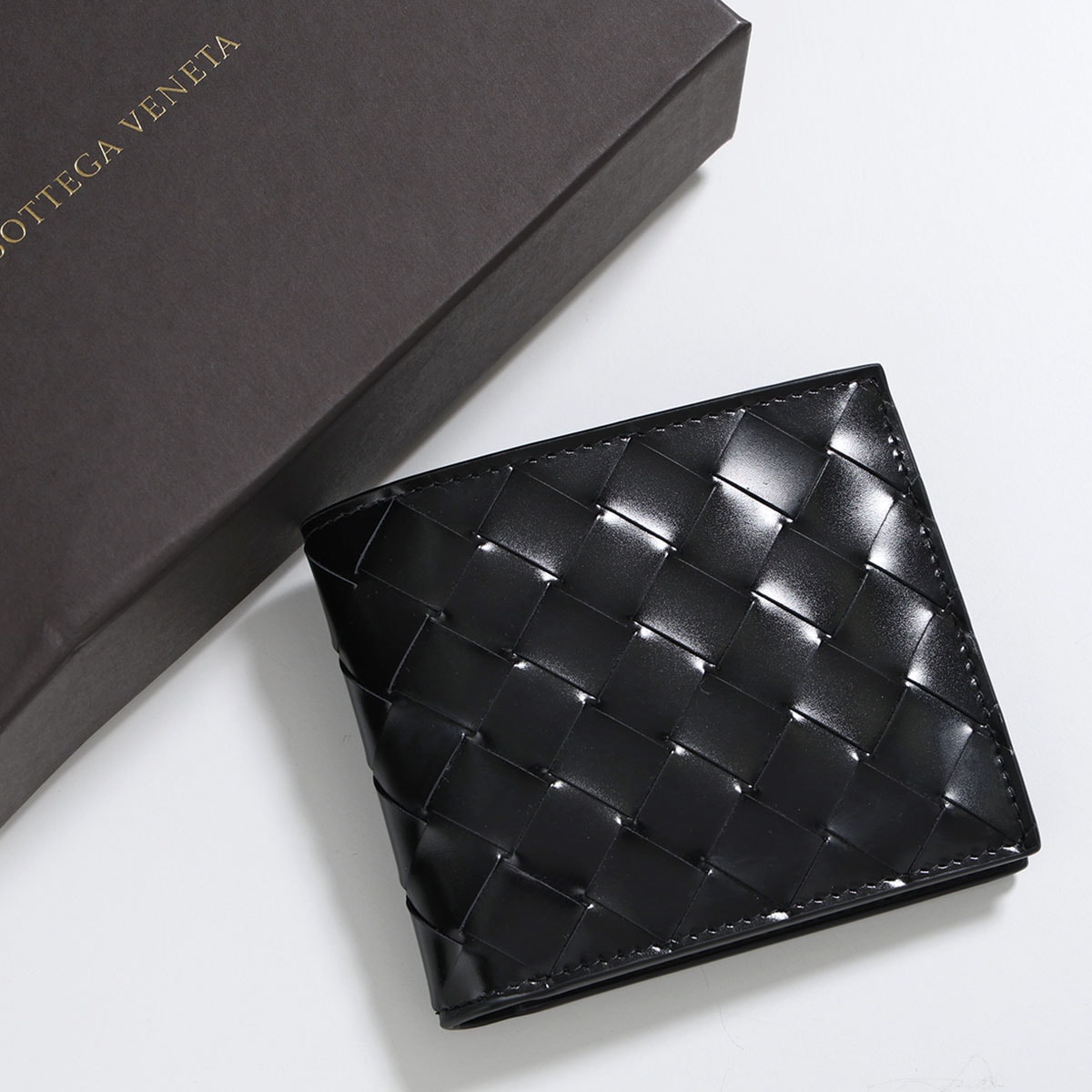 BOTTEGA VENETA ボッテガヴェネタ 二つ折り財布 592778 VMBI2 メンズ イントレチャート レザー 小銭入れなし ミニ財布 8803 592778VMBI28803