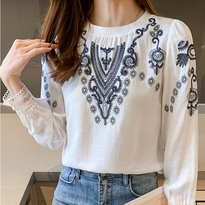カジュアルTシャツ 長袖Ｔシャツ ラウンドネックトップス 幾何学模様 トップス Tシャツ シャツ プルオーバー 白シャツ 白トップス 袖あり 長袖 Uネック ラウンドネック ストレート Iライン