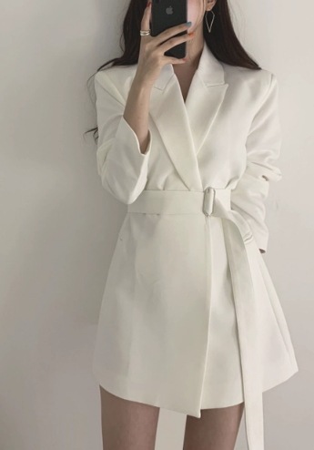 レディース ジャケット テーラードジャケット ミドル丈 長袖 襟付き スリム 細身 ストレート スマート ベルト ウエストマーク ポケット きれいめ シンプル 上品 おしゃれ かっこいい クール