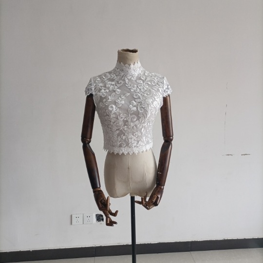 ウエディングドレスボレロ　トップス　ハイネック　短袖　オーダー可能