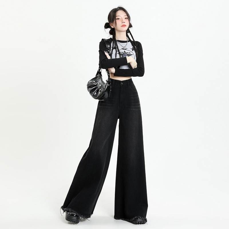 2色 デニムパンツ ジーンズ ジーパン 黒 ブラックデニム ワイド ズボン レディース かわいい 切りっぱなし 大人可愛い カジュアル おしゃれ お洒落 かっこいい レトロ こなれ感 ラフ キュート 5,879円