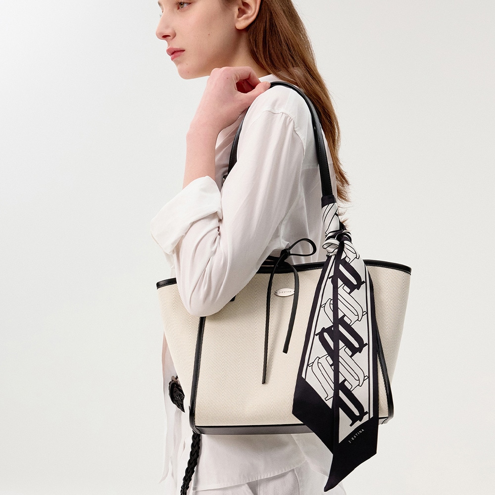 ジェイエスティナ FASCIA キャンバス MDショルダー BK JHNEHA5BS235BK270