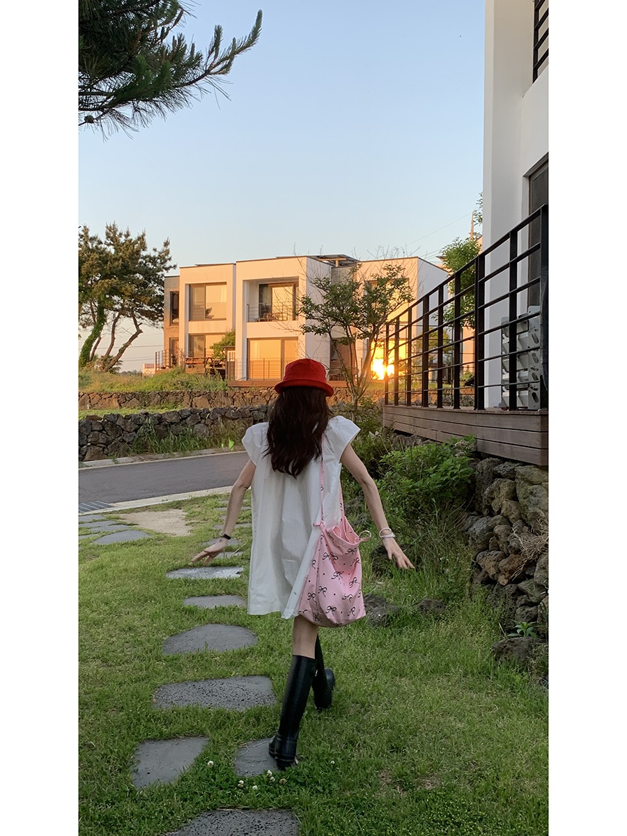 女性用レイジースタイルスモールフライングスリーブドレス2024夏カジュアルルーズスイートドールスカート