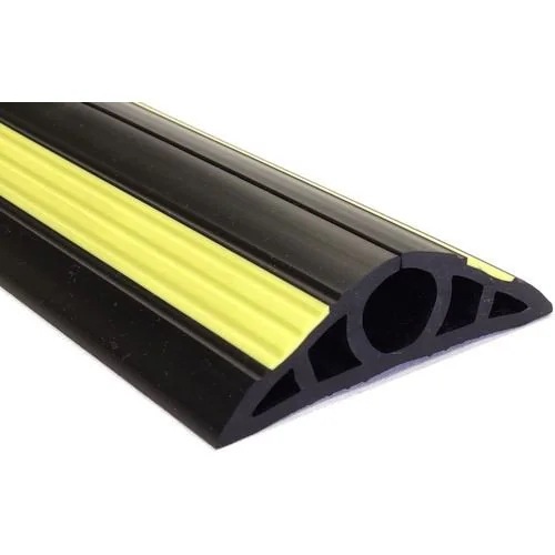 【メーカー直送品】大研 ケーブルプロテクタ2 30x8M ブラック(黄色ライン入り) CP2-30X8MBK