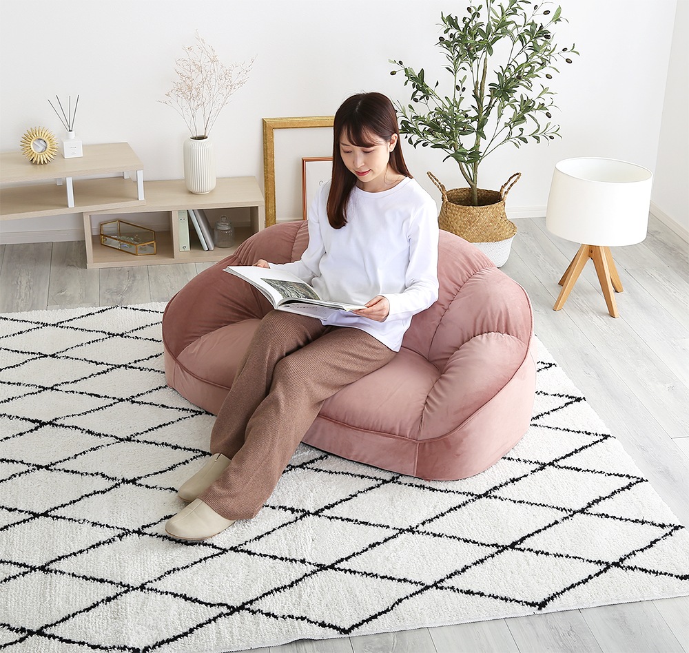 ローソファー 2人掛け かわいい ガーリー アンティーク 丸 コンパクト クッション キルティング 幅115cm 完成品 二人掛け ダイヤモンドキルト