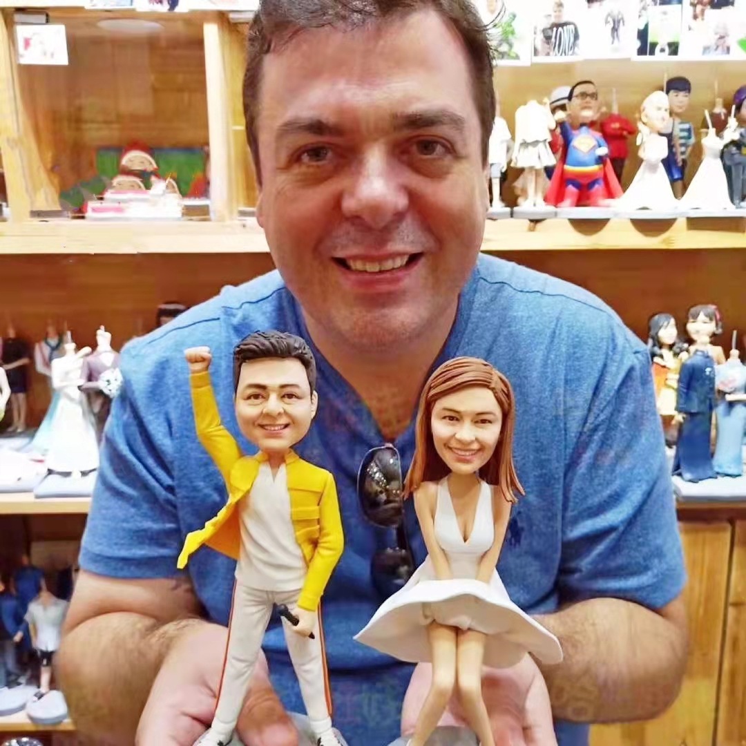【オーダーメイド】3D肖像画 似顔絵 人形 フィギュア 結婚祝い 周年記念日 カップル 彼氏 彼女 夫婦 両親 贈呈品 記念品