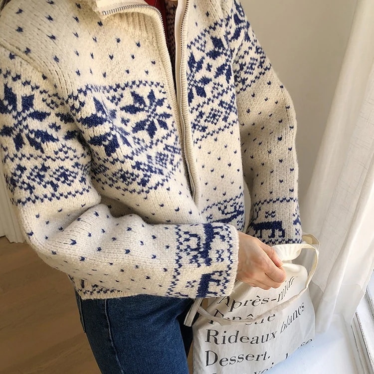 韓国レトロ重工雪花ジャカードセーターのコート女性は秋冬のしたダブルジッパーのニットカーディガンを厚くした