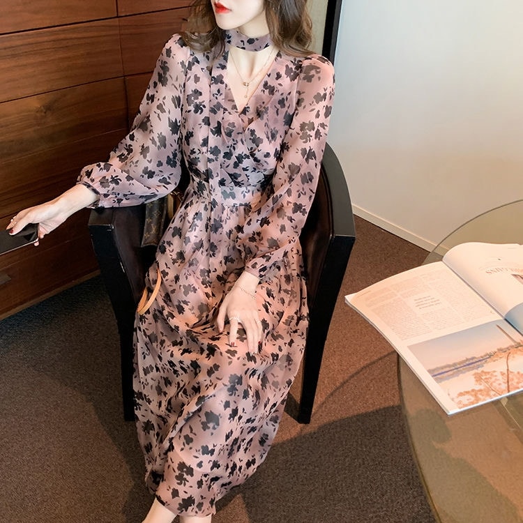 ワンピース 膝下 袖あり 長袖 Vネック スリム ストレート シフォン ハイウエスト スカーフ 大人可愛い きれいめ 上品 おしゃれ 大人女子 こなれ感 クール セクシー エレガント 主役級 とろみ感