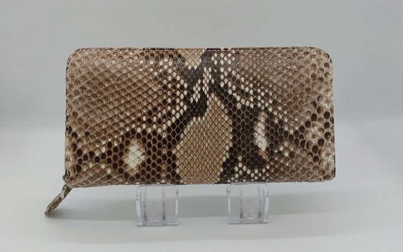 パイソン　ダイヤモンドパイソン　ニシキヘビ　蛇革　無双　一枚革　長財布　ラウンドファスナー　手作り tawal0007