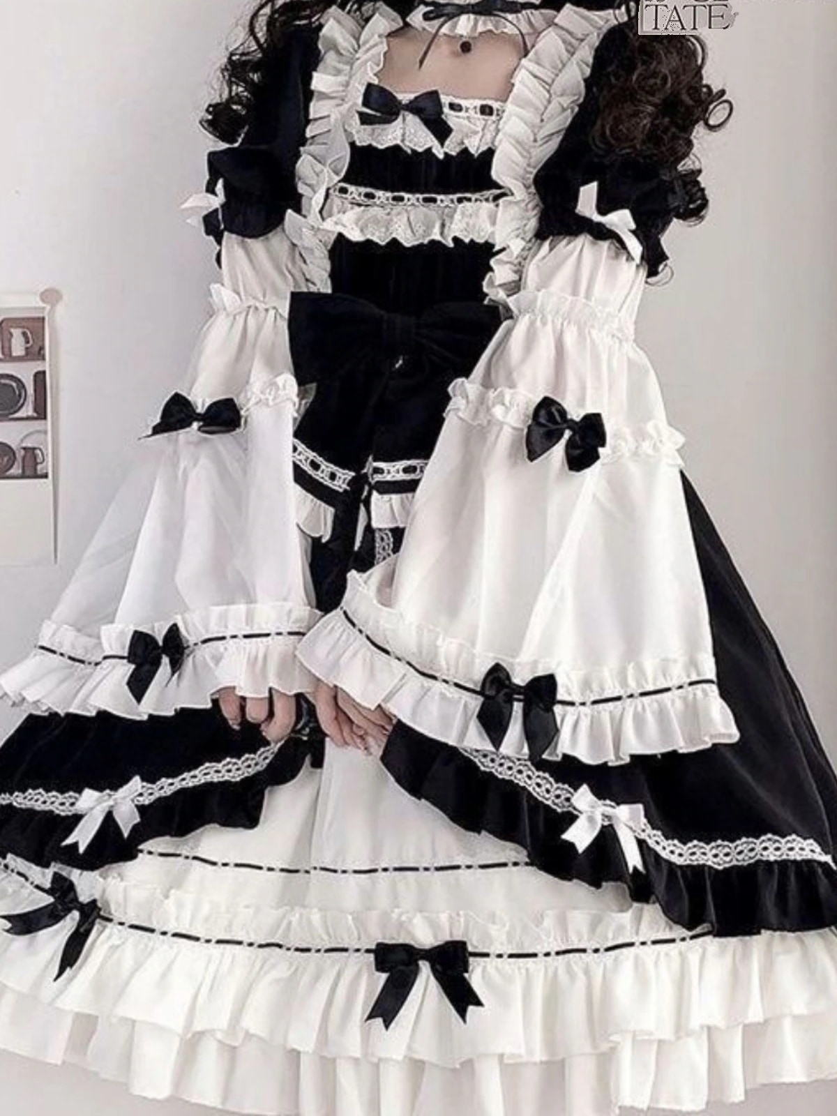 【ni-i-ight】大きいサイズ白夜オーロラlolita白黒薔薇少女cos王女洋服着脱袖ワンピースop