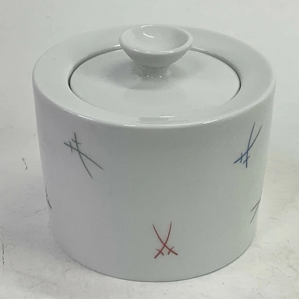 【中古】マイセン 剣マーク カラフル シュガーボックス　高7.5センチ　41762/823