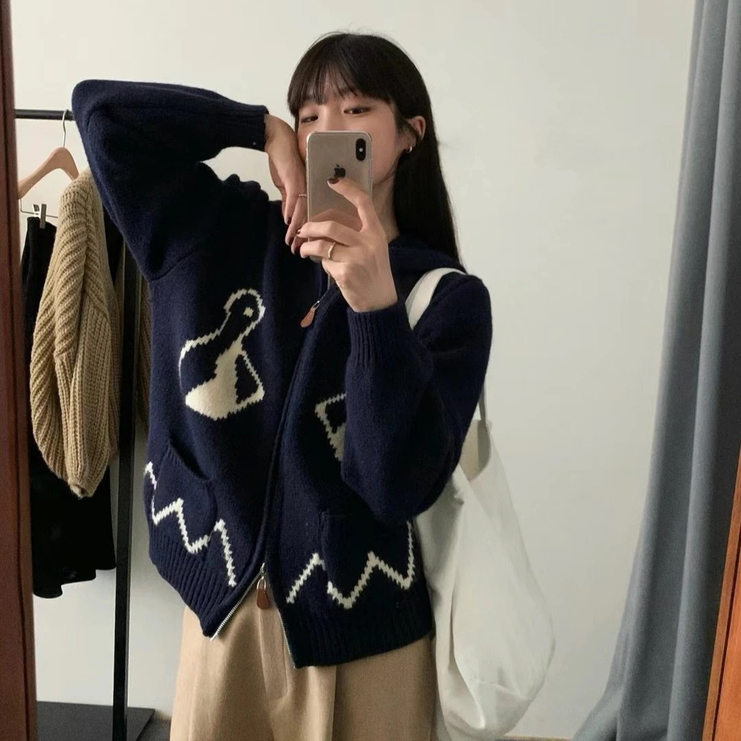 レトロな漫画ペンギンジャカードダブルジッパーフード付きニットカーディガン女性秋冬ゆるい減齢柔らかいモチモチのセーターコート