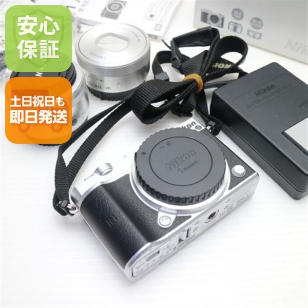 超美品 Nikon 1 J5 ダブルレンズキット シルバー ミラーレス一眼 Nikon 64